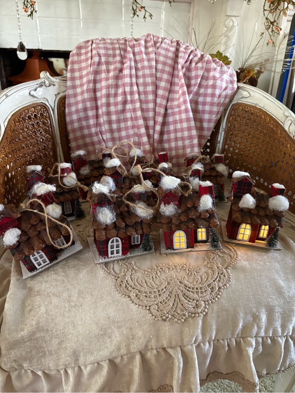 Holiday Pinecone Miniature House Decor - Red